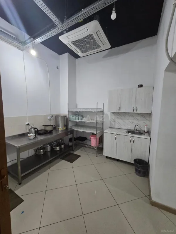 Satılır obyekt 500 m²