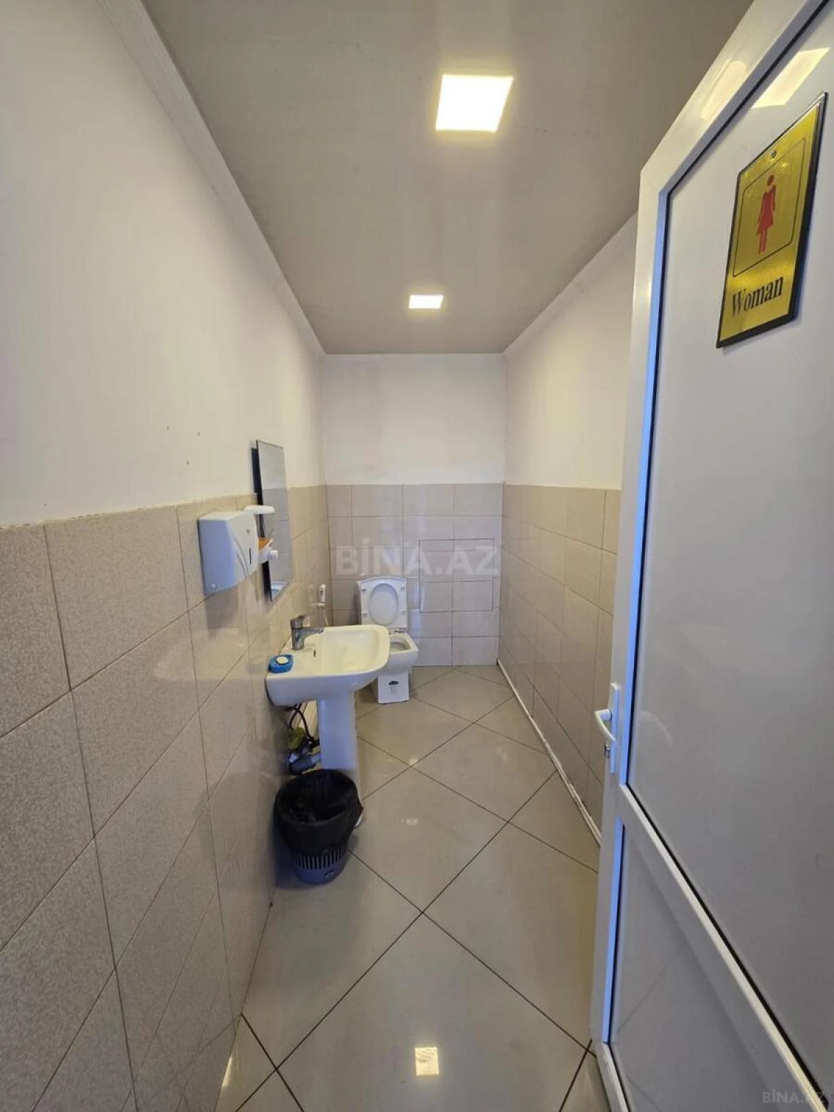 Satılır obyekt 500 m²