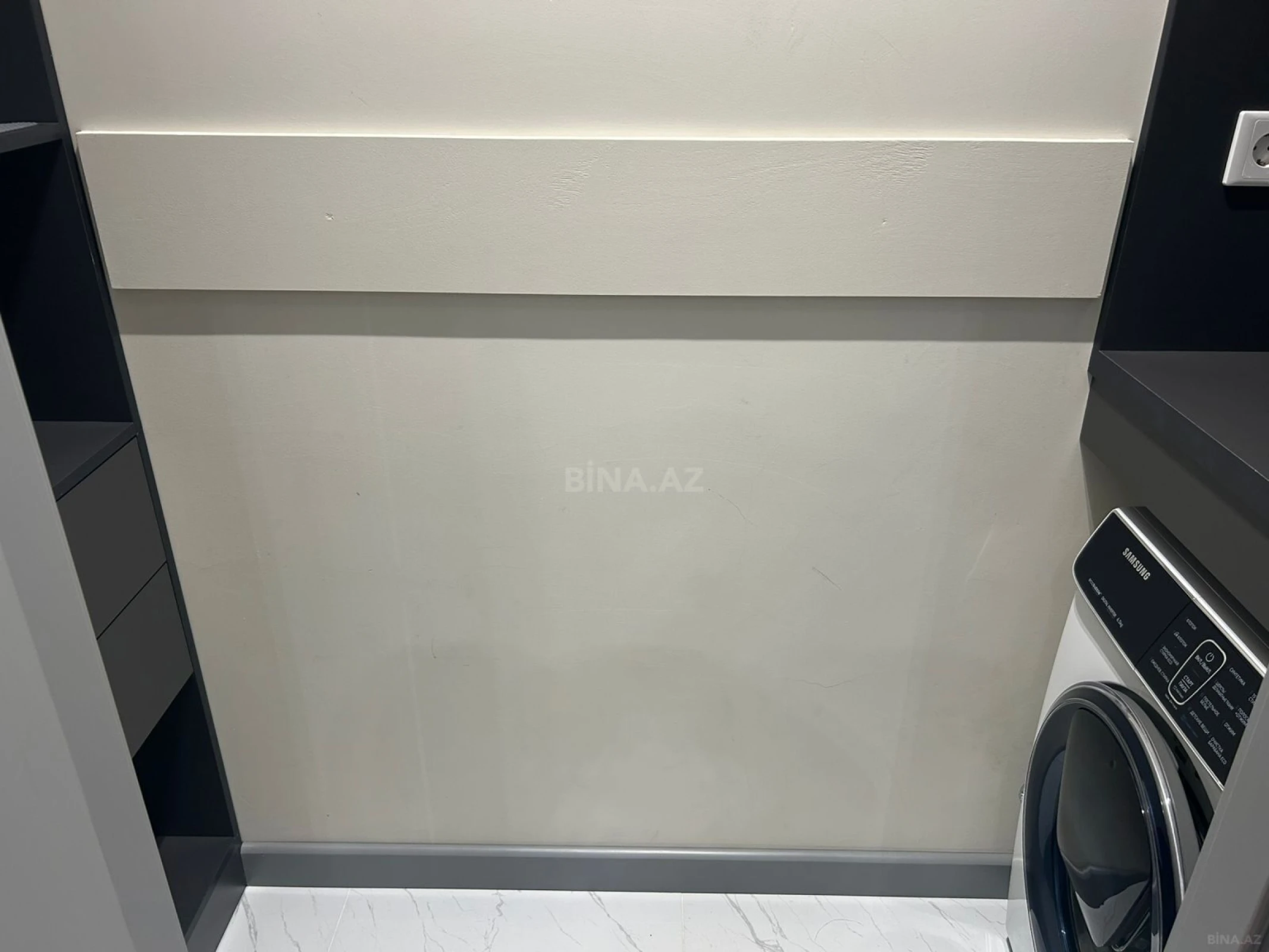 Kirayə verilir 3 otaqlı mənzil 160 m²