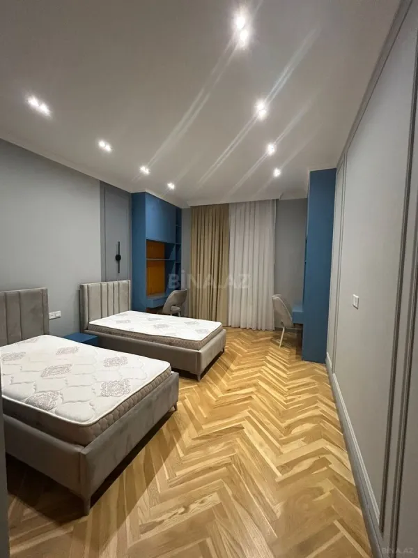 Kirayə verilir 3 otaqlı mənzil 160 m²