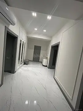 Kirayə verilir 3 otaqlı mənzil 160 m²