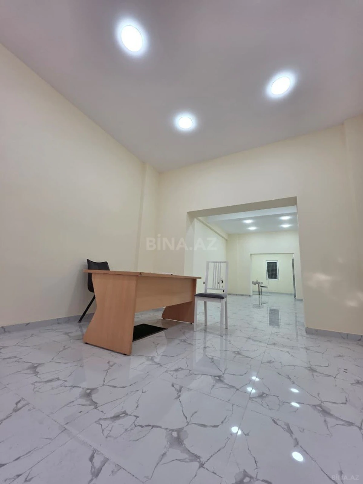 Satılır obyekt 70 m²