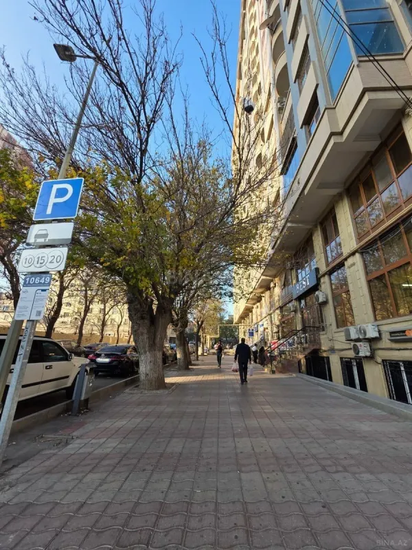 Satılır obyekt 70 m²