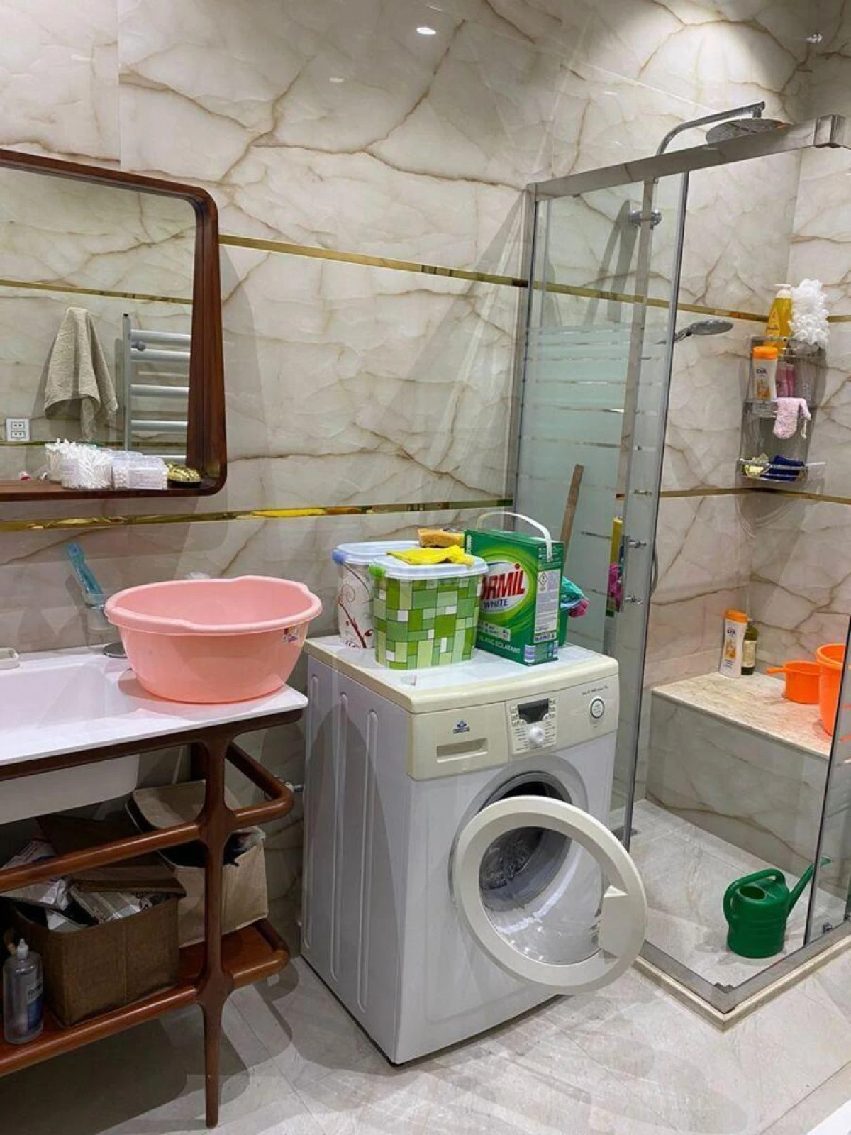 Satılır 10 otaqlı həyət evi 310 m²