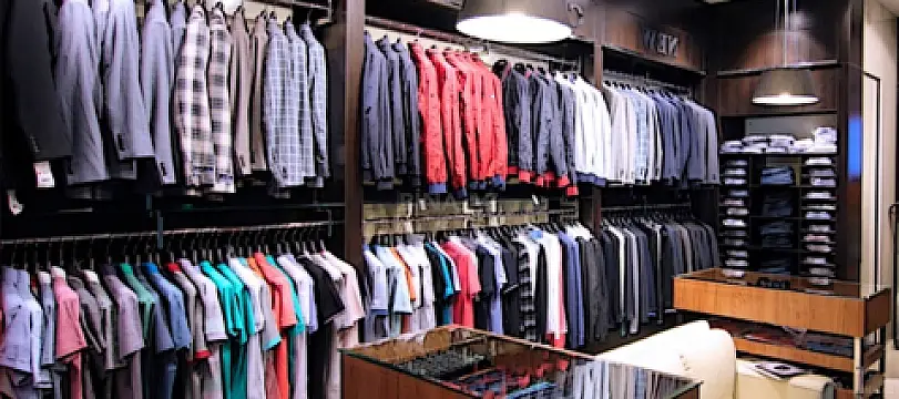 Satılır obyekt 211.5 m²