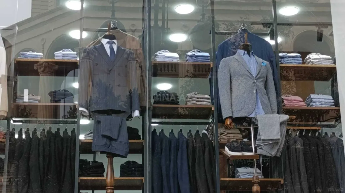 Satılır obyekt 211.5 m²