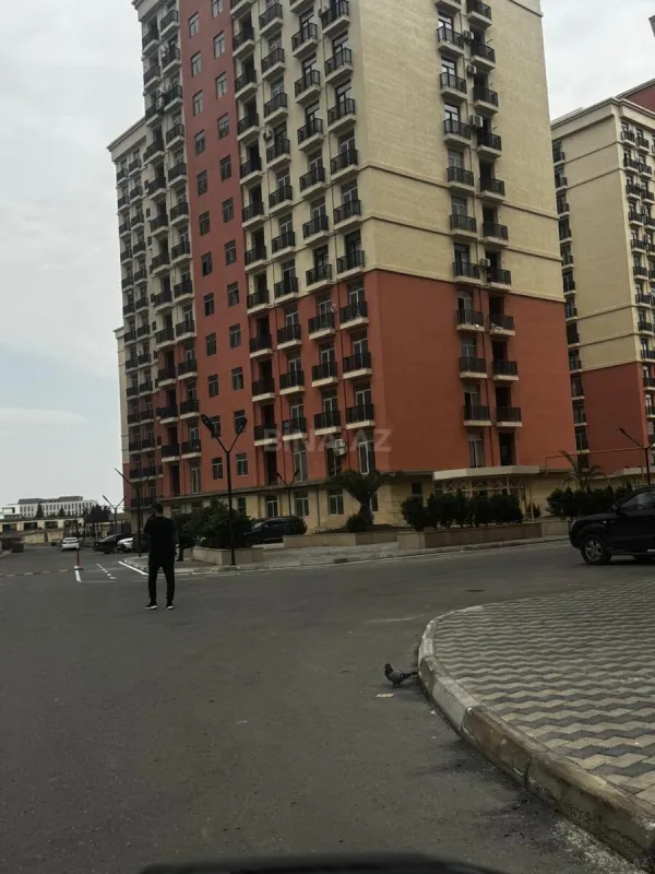 Satılır 2 otaqlı mənzil 65 m²