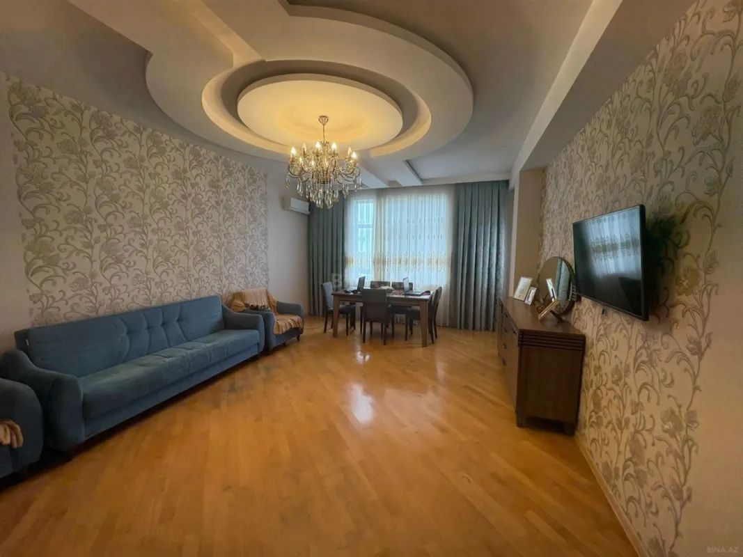 Satılır 3 otaqlı mənzil 95 m²
