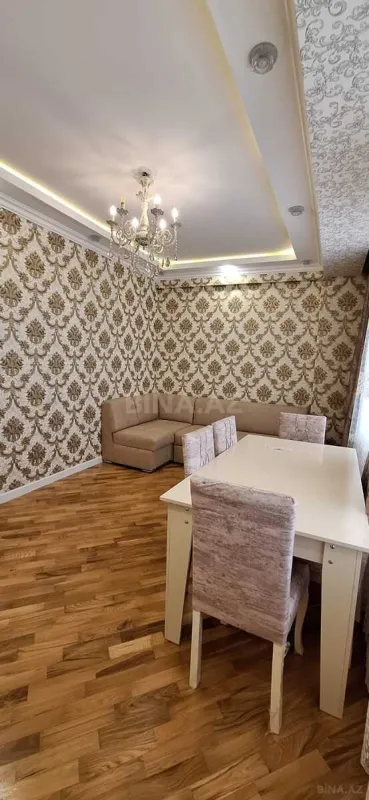 Satılır 2 otaqlı mənzil 62 m²