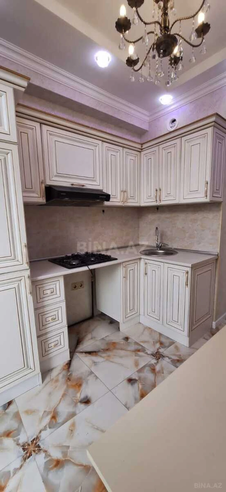 Satılır 2 otaqlı mənzil 62 m²