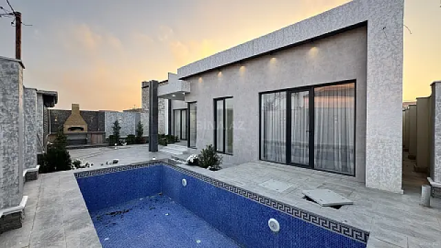 Satılır 4 otaqlı həyət evi 150 m²