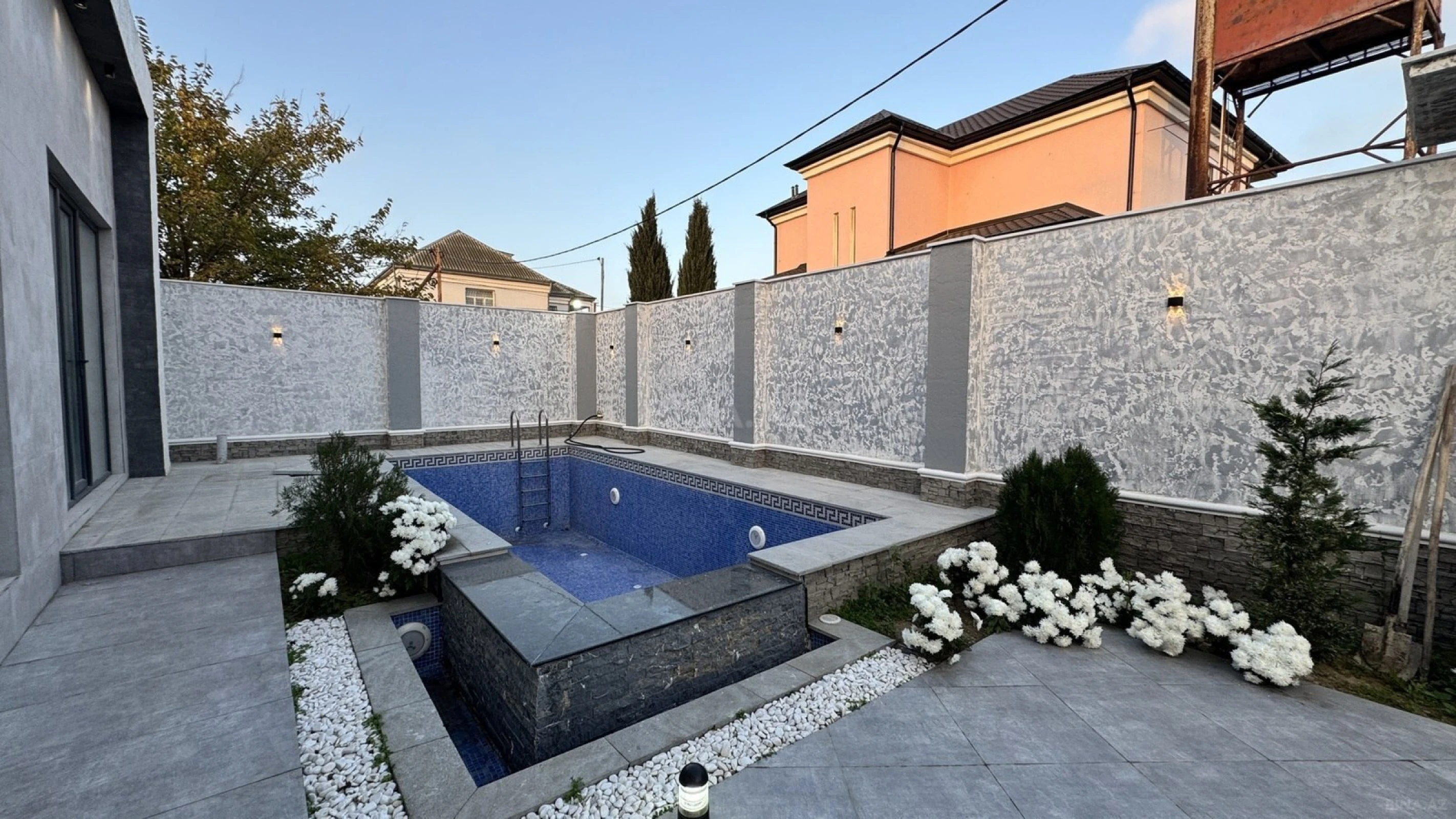 Satılır 4 otaqlı həyət evi 150 m²