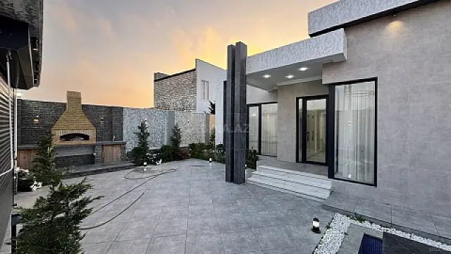 Satılır 4 otaqlı həyət evi 150 m²