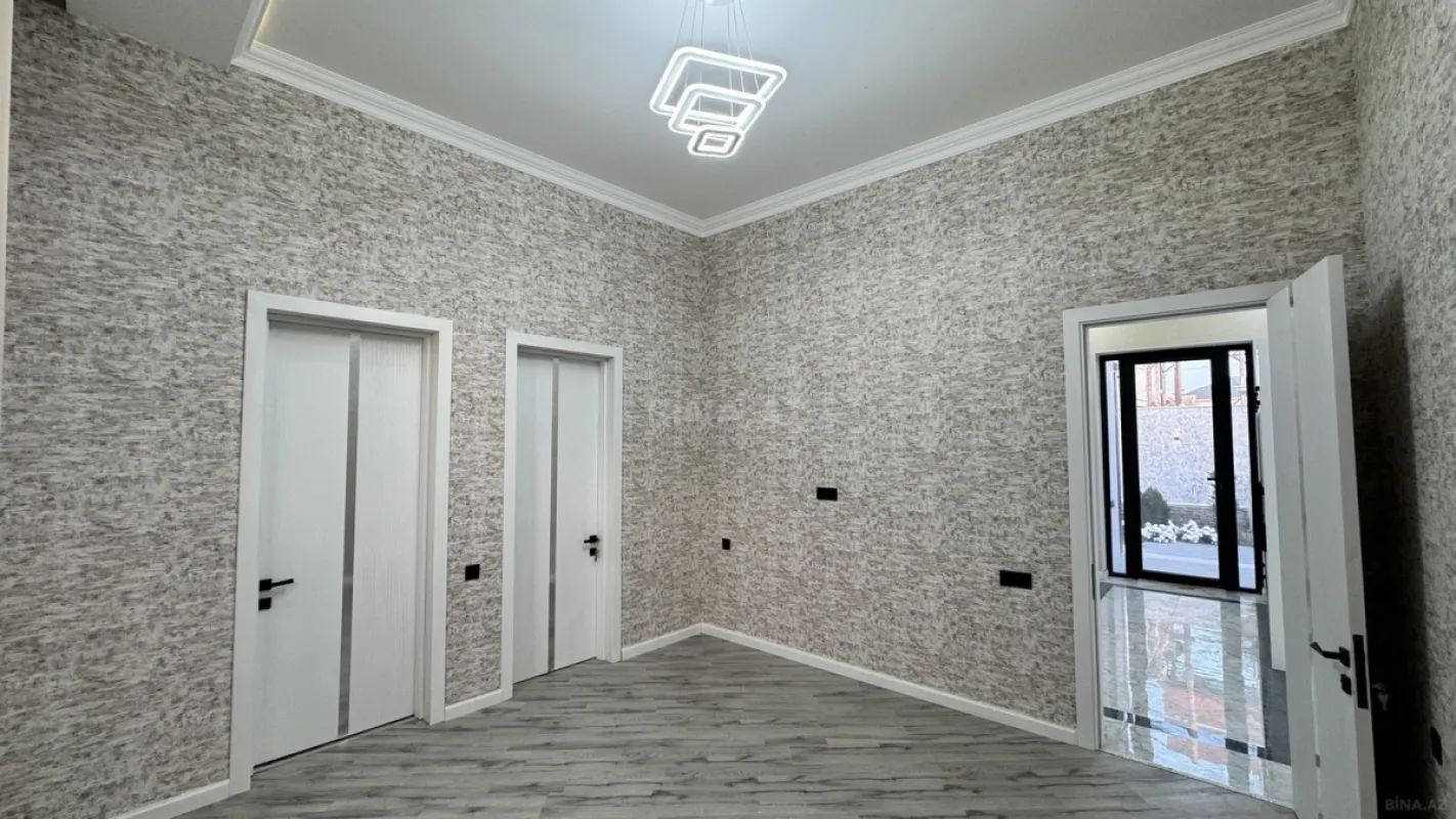 Satılır 4 otaqlı həyət evi 150 m²
