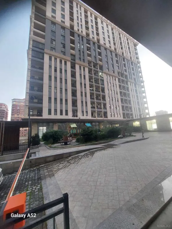Satılır 3 otaqlı mənzil 100 m²