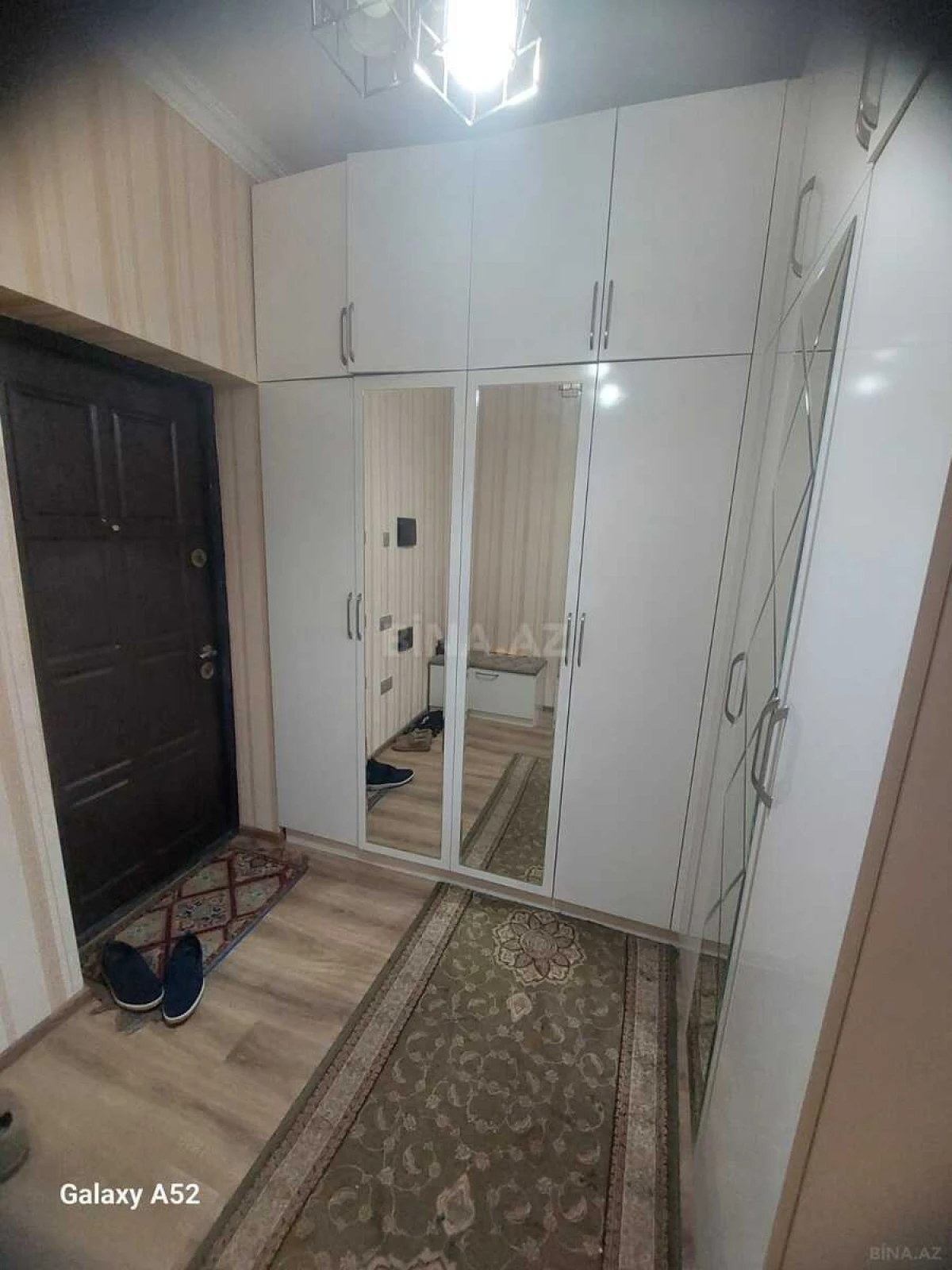 Satılır 3 otaqlı mənzil 100 m²