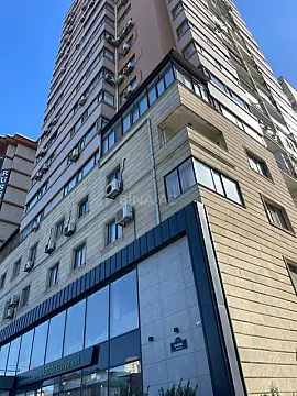 Satılır 4 otaqlı ofis 170 m²