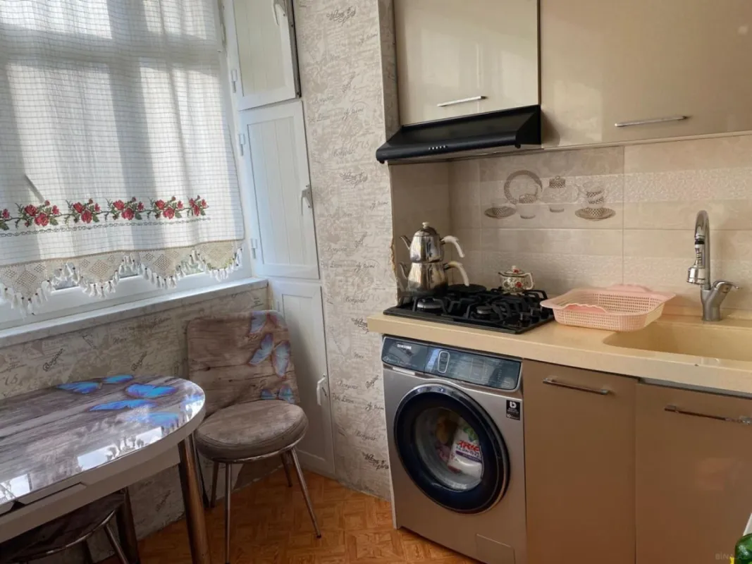 Satılır 3 otaqlı mənzil 65 m²