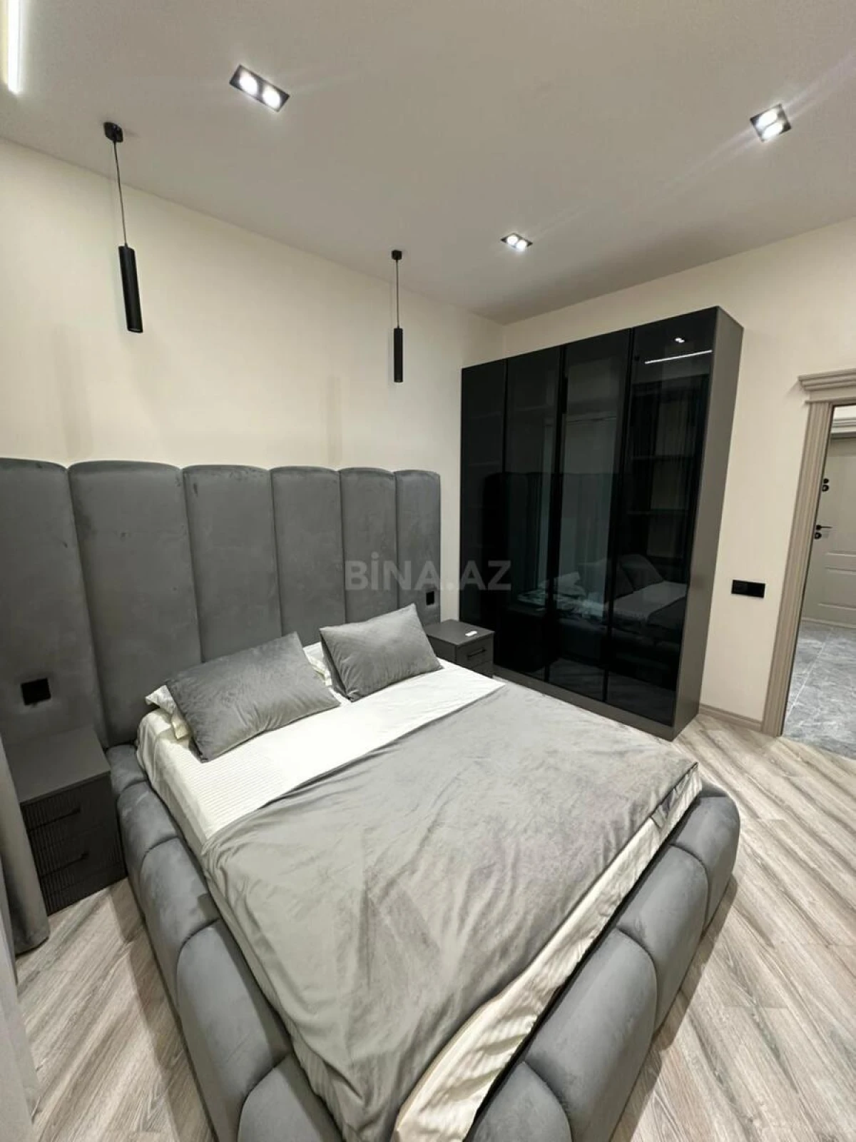 Kirayə verilir 2 otaqlı mənzil 80 m²