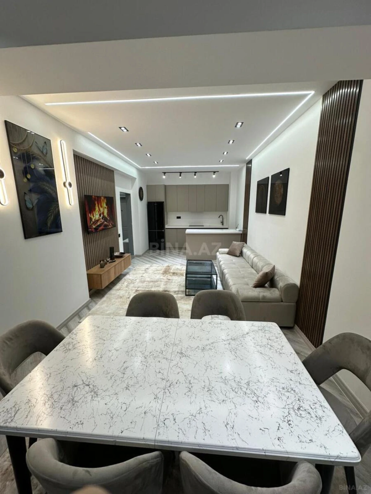 Kirayə verilir 2 otaqlı mənzil 80 m²