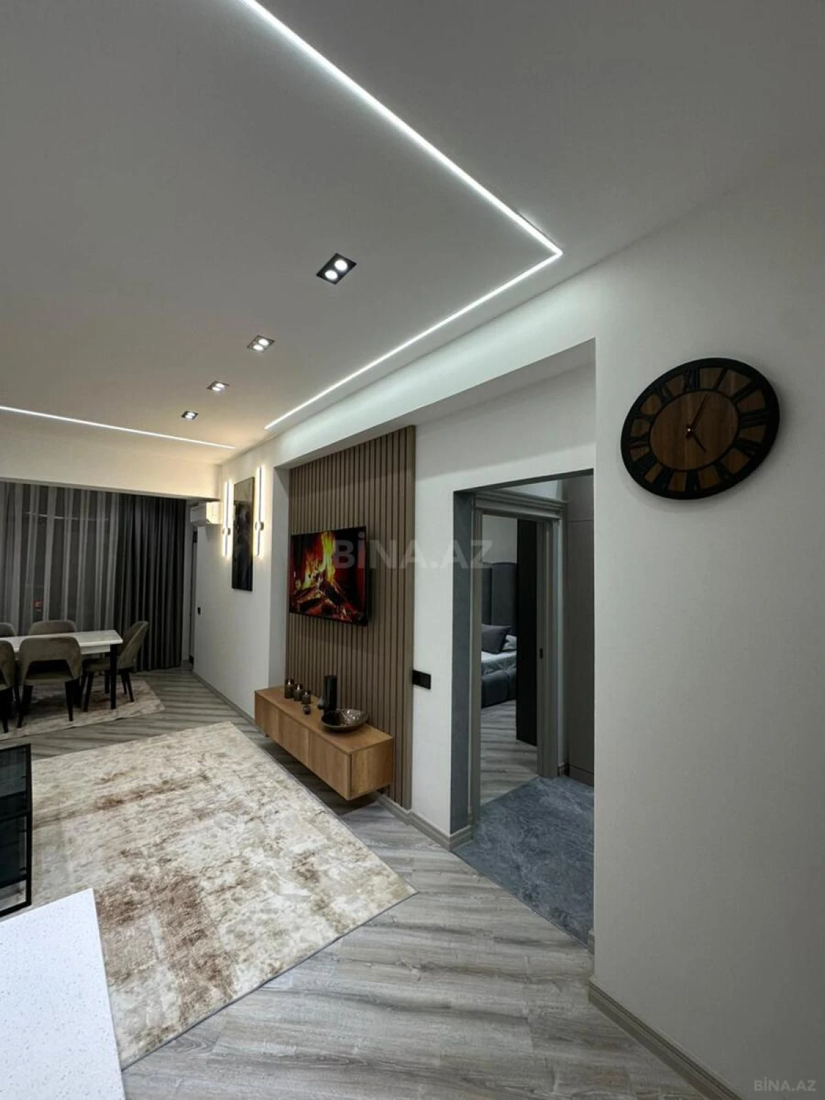 Kirayə verilir 2 otaqlı mənzil 80 m²