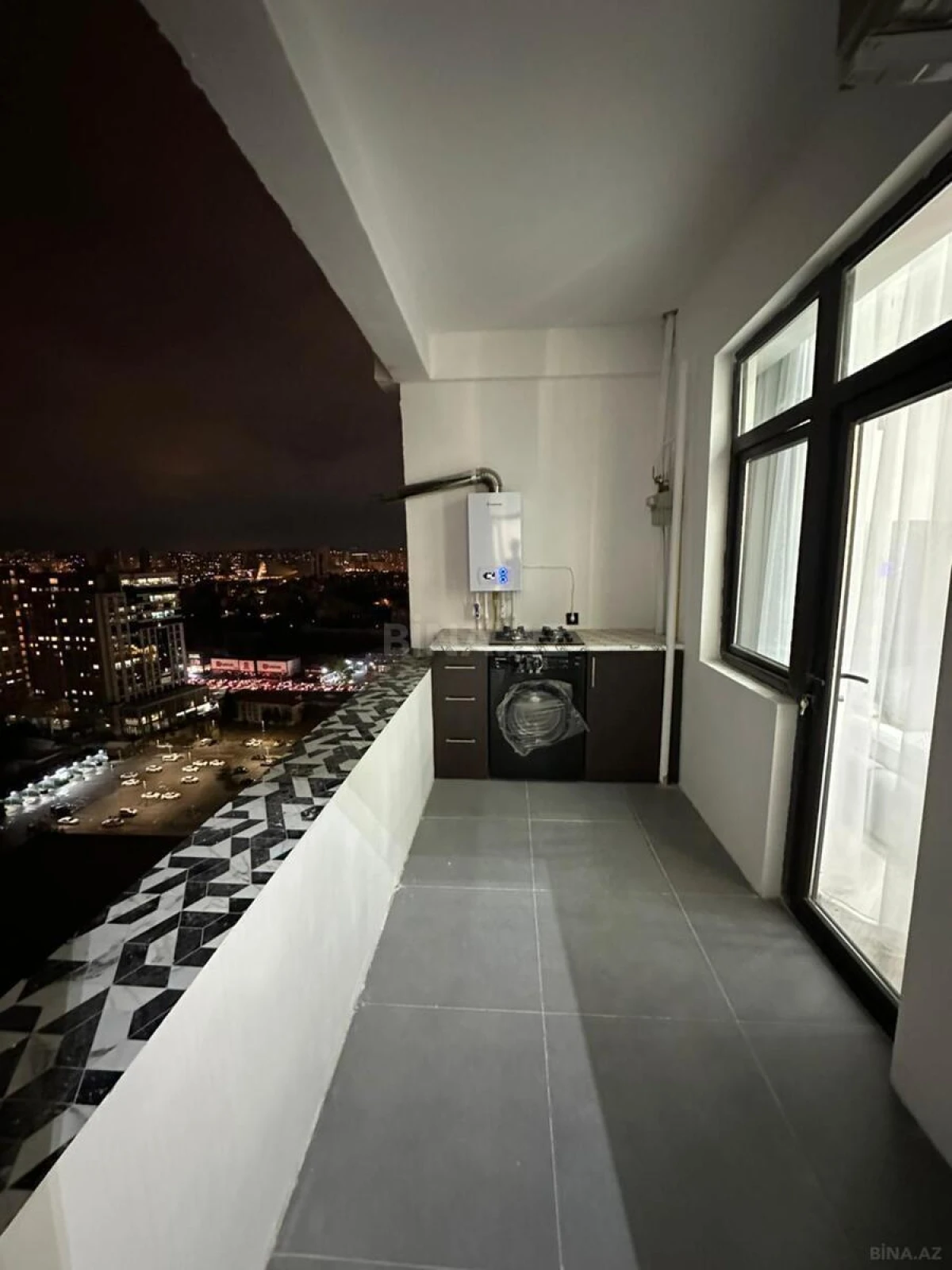 Kirayə verilir 2 otaqlı mənzil 80 m²