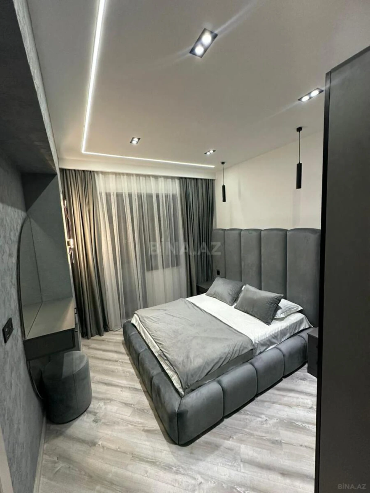 Kirayə verilir 2 otaqlı mənzil 80 m²