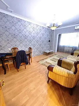 Kirayə verilir 3 otaqlı mənzil 85 m²