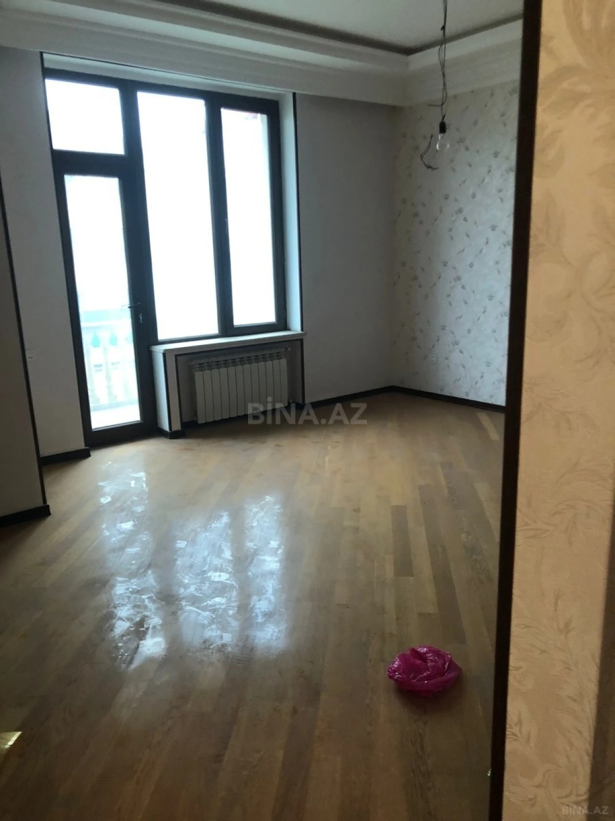 Kirayə verilir 10 otaqlı ofis 700 m²