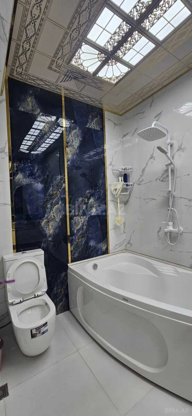 Satılır 2 otaqlı mənzil 96 m²