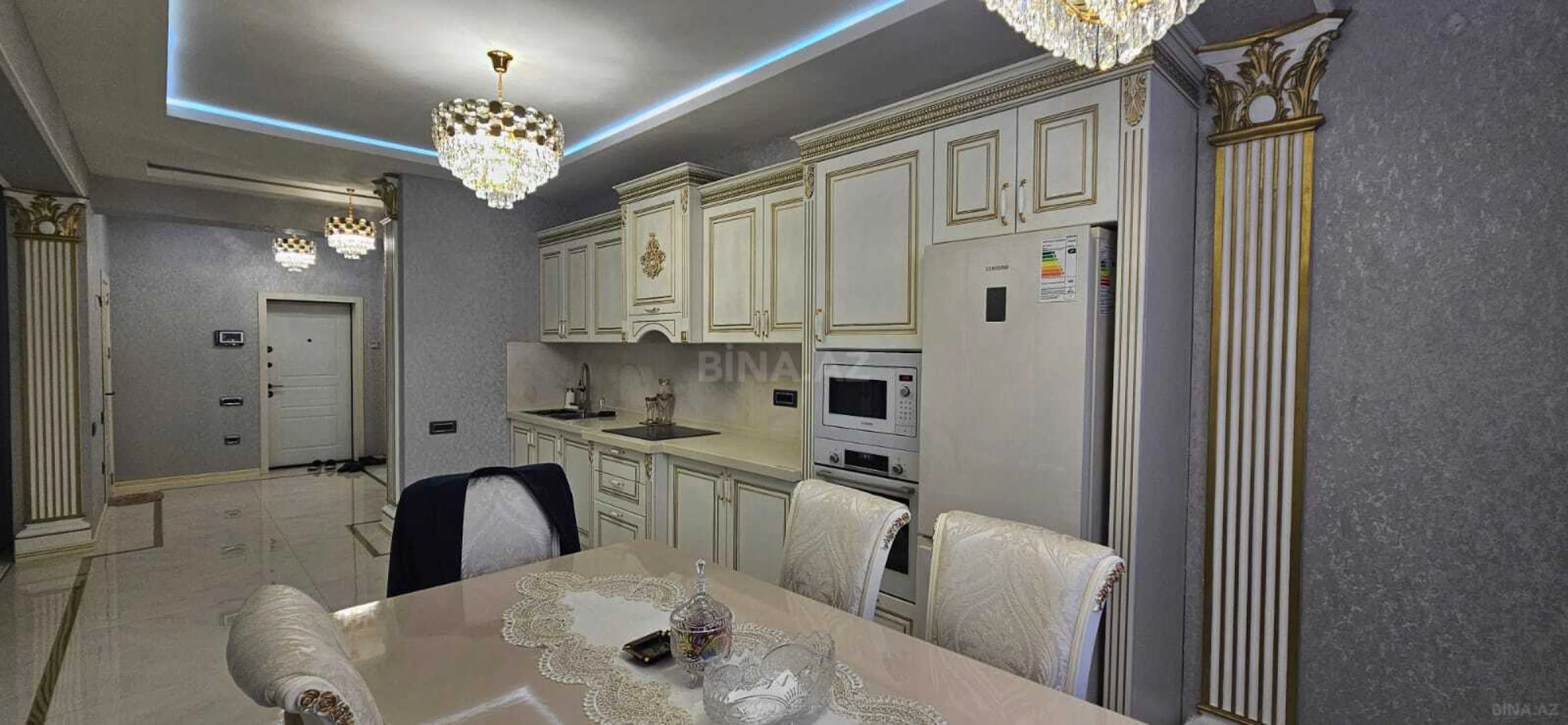 Satılır 2 otaqlı mənzil 96 m²