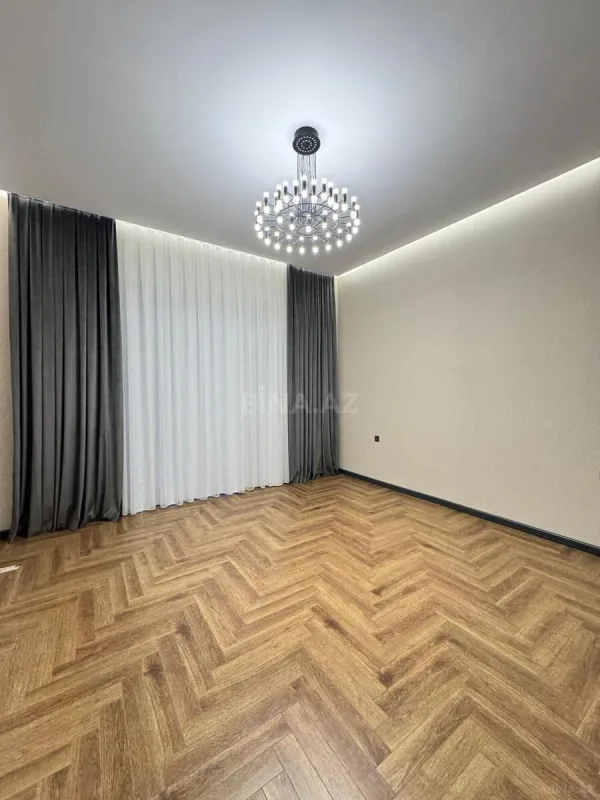 Satılır 6 otaqlı həyət evi 450 m²