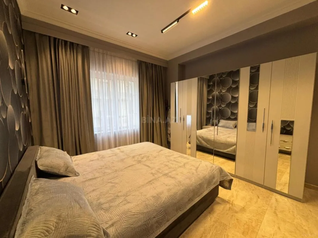 Kirayə verilir 3 otaqlı mənzil 110 m²