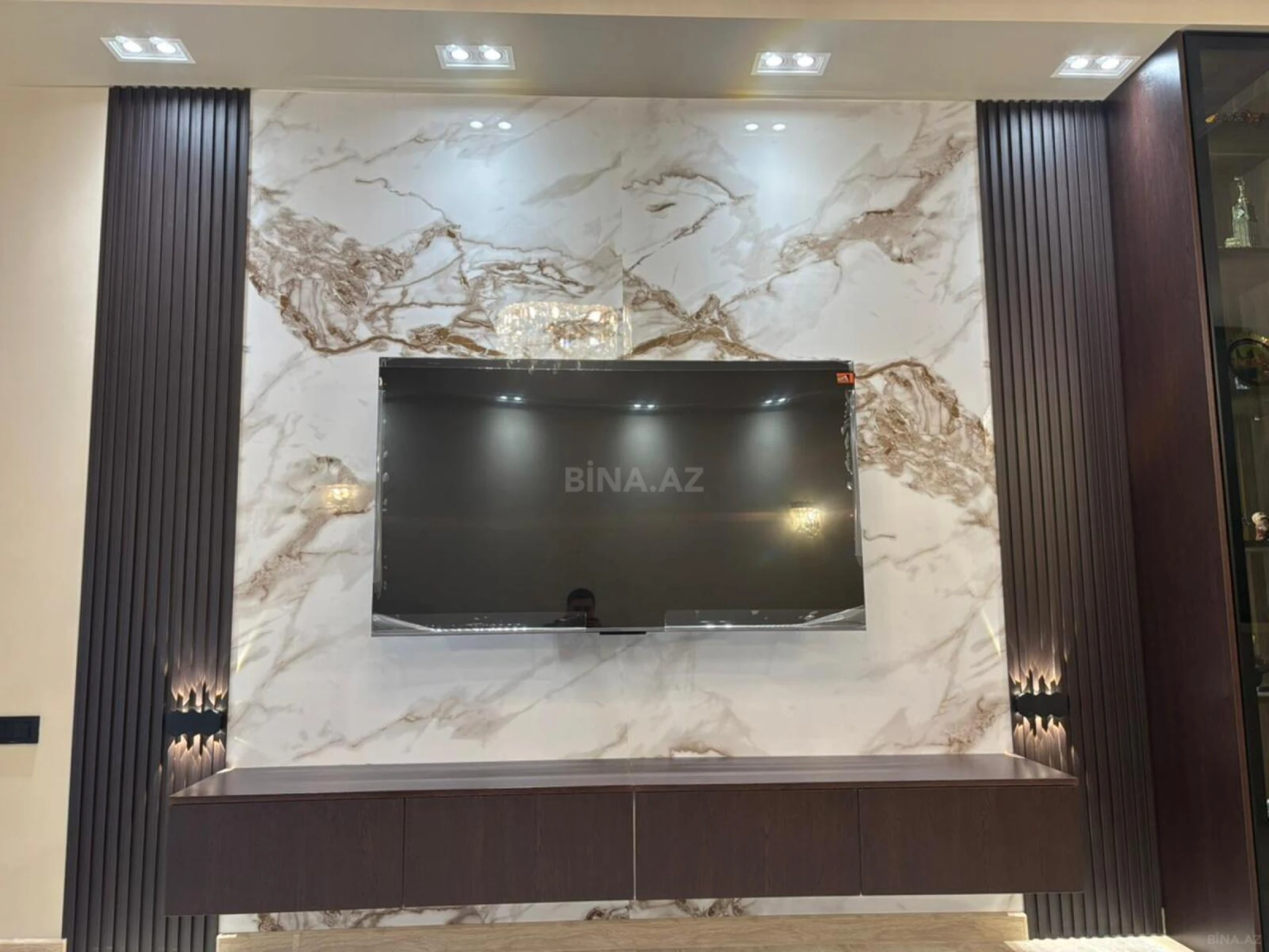 Kirayə verilir 3 otaqlı mənzil 110 m²