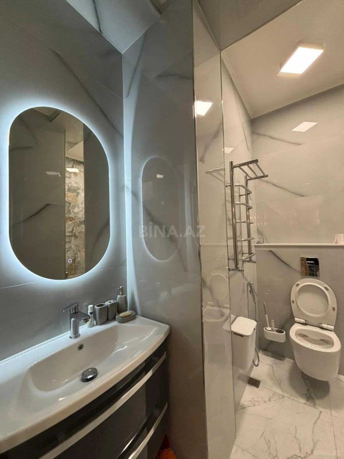 Kirayə verilir 3 otaqlı mənzil 110 m²