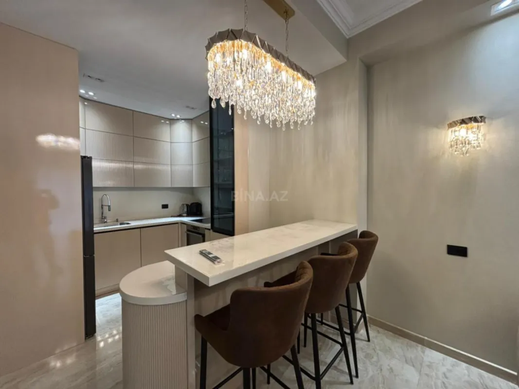 Kirayə verilir 3 otaqlı mənzil 110 m²