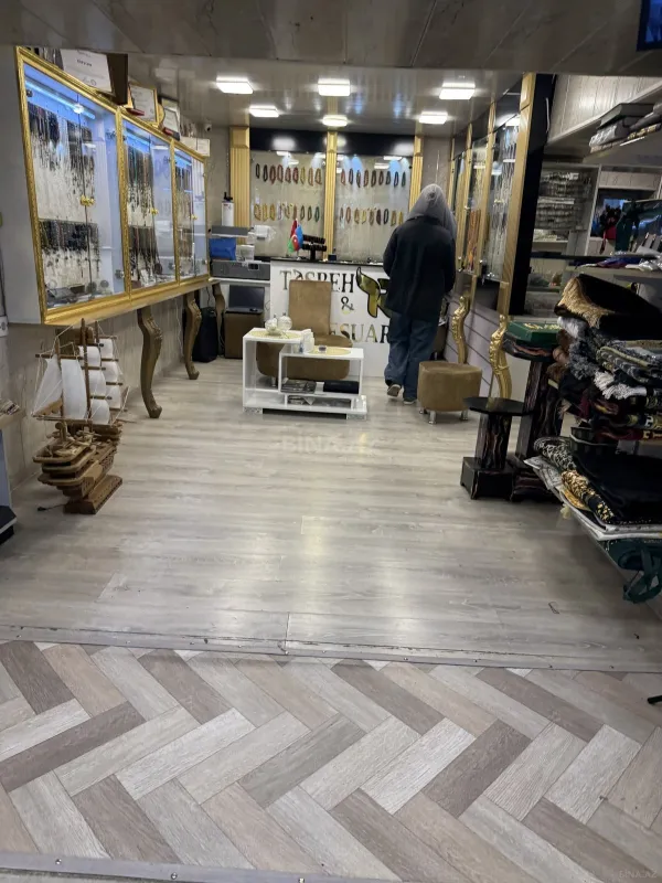 Satılır obyekt 48 m²