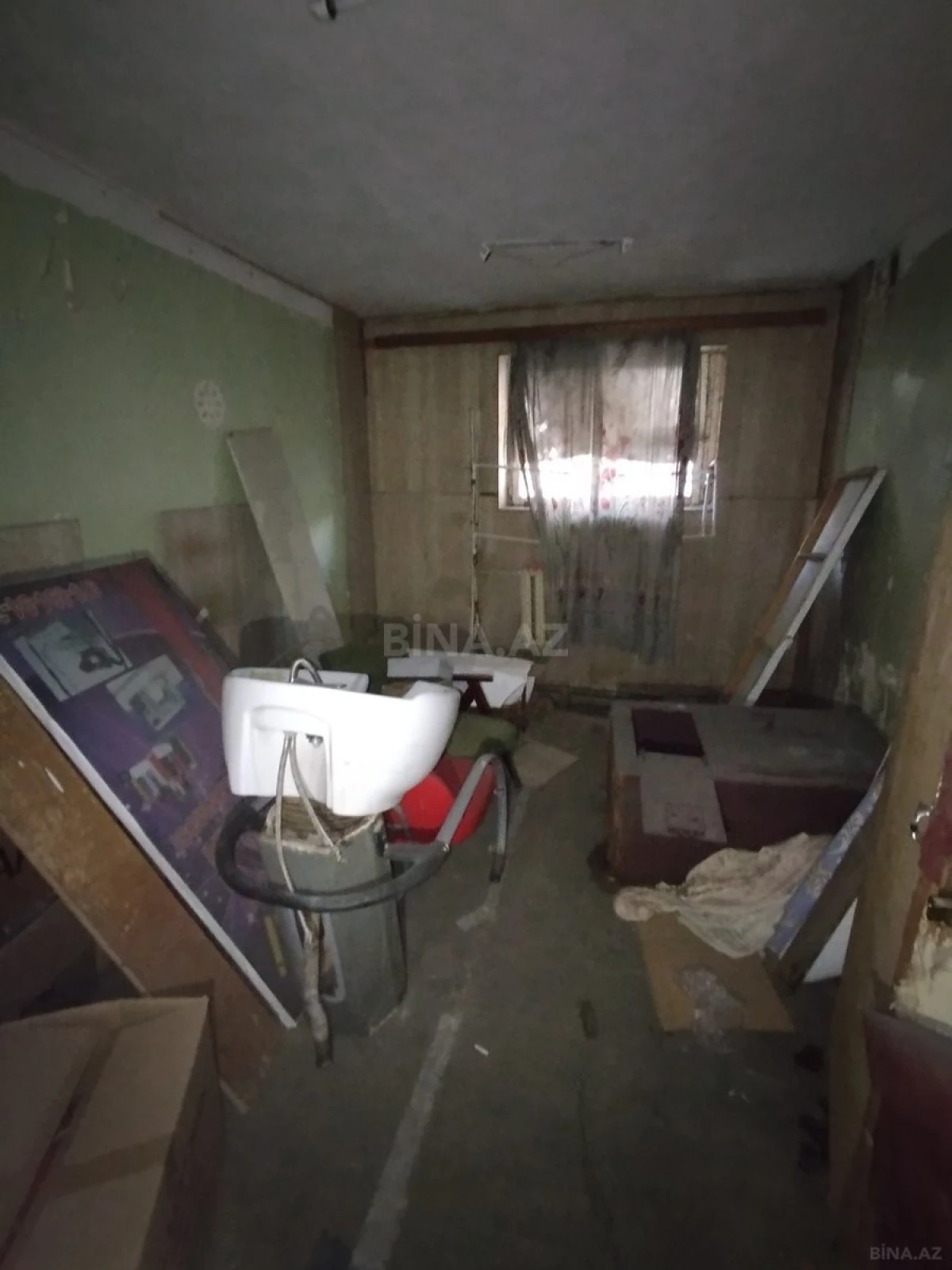 Satılır obyekt 237 m²