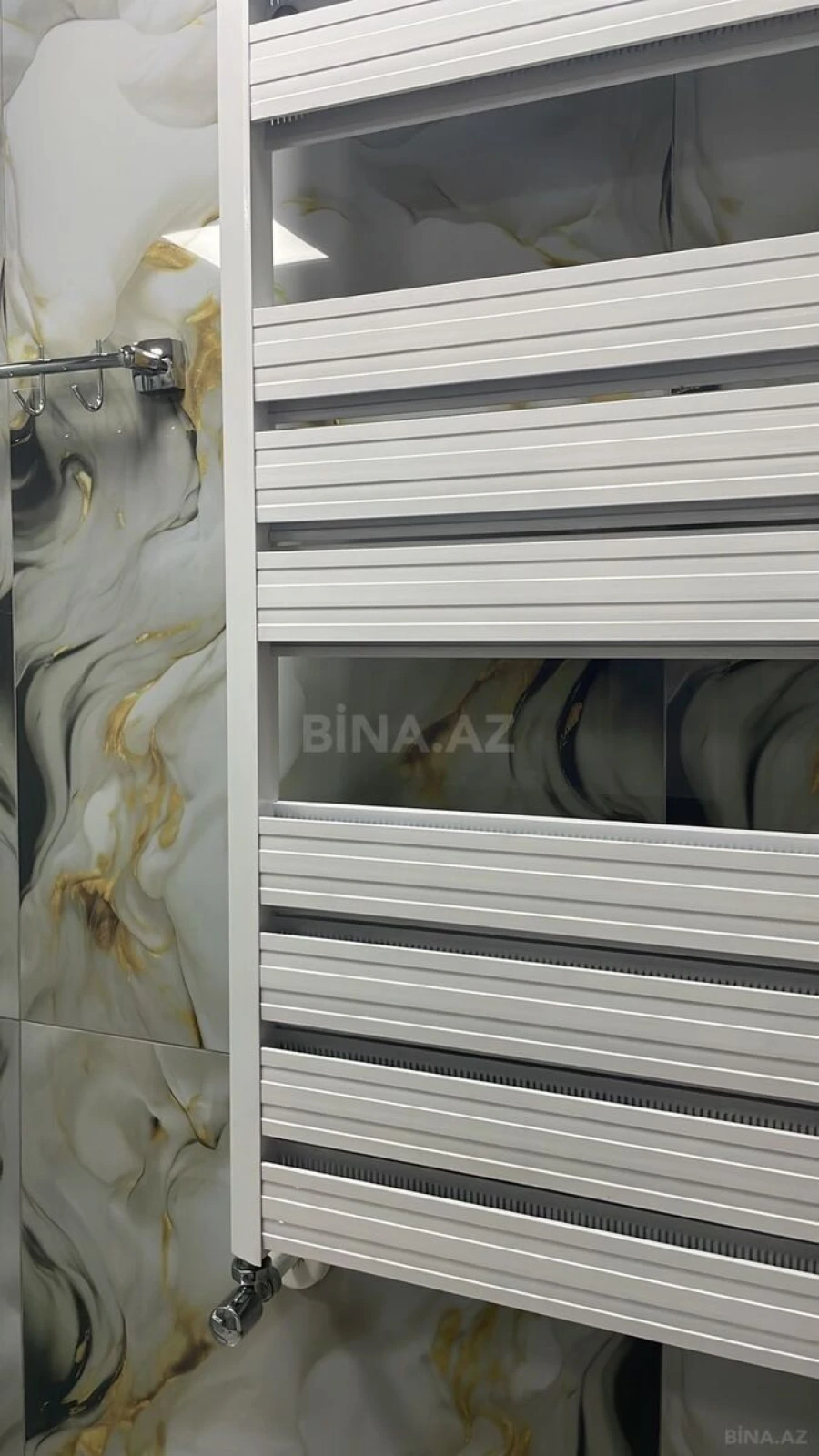 Satılır 2 otaqlı mənzil 81 m²