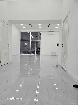 Satılır obyekt 155 m²