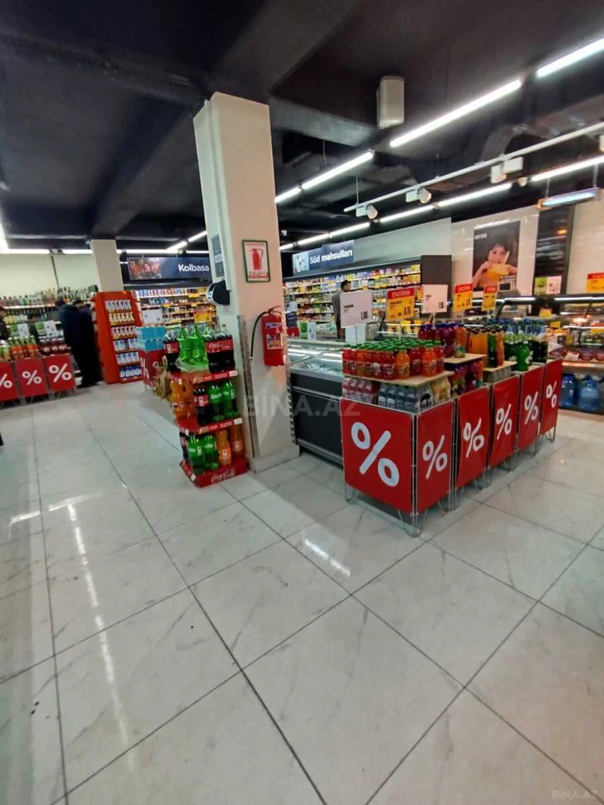 Satılır obyekt 400 m²