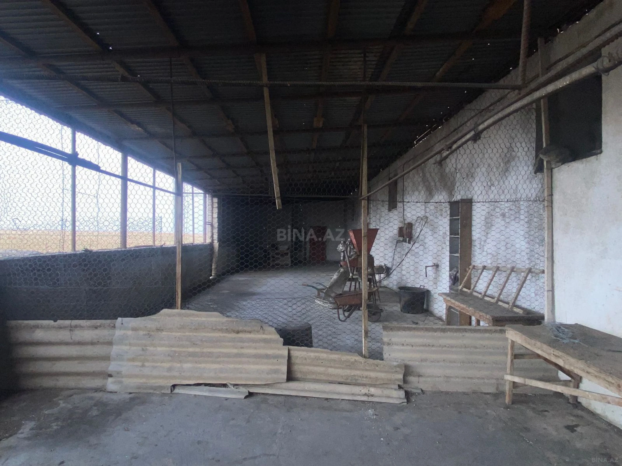 Satılır obyekt 3000 m²