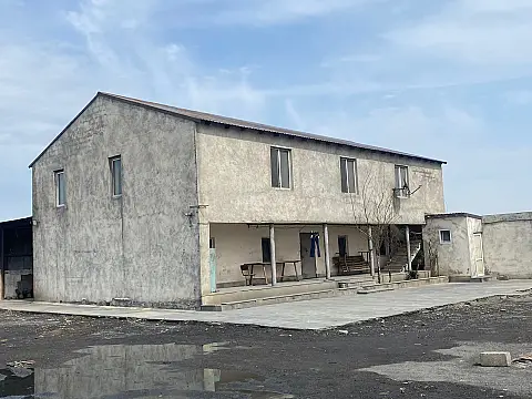 Satılır obyekt 3000 m²