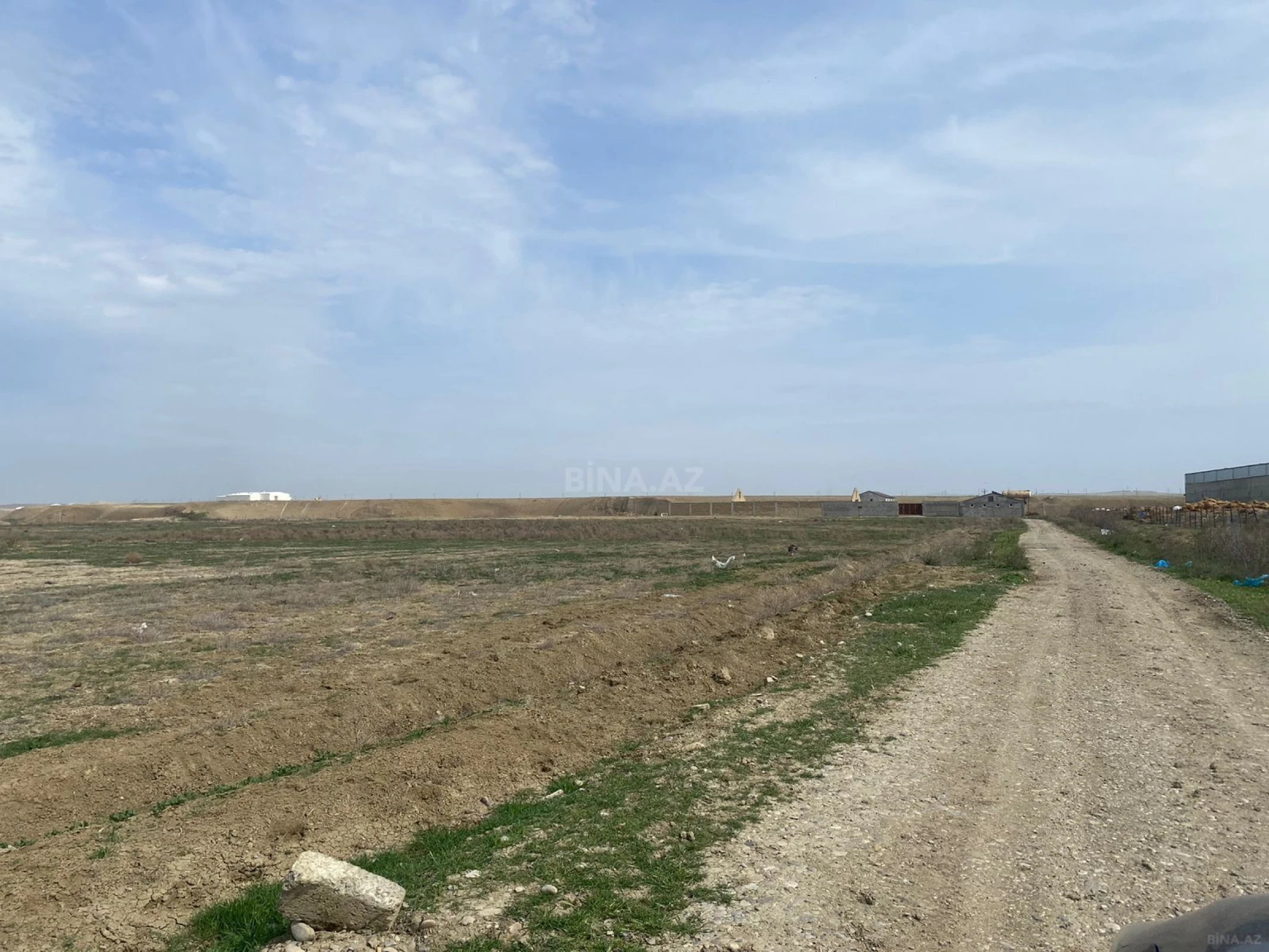 Satılır obyekt 3000 m²