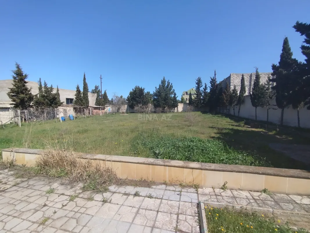 Satılır 5 otaqlı həyət evi 200 m²