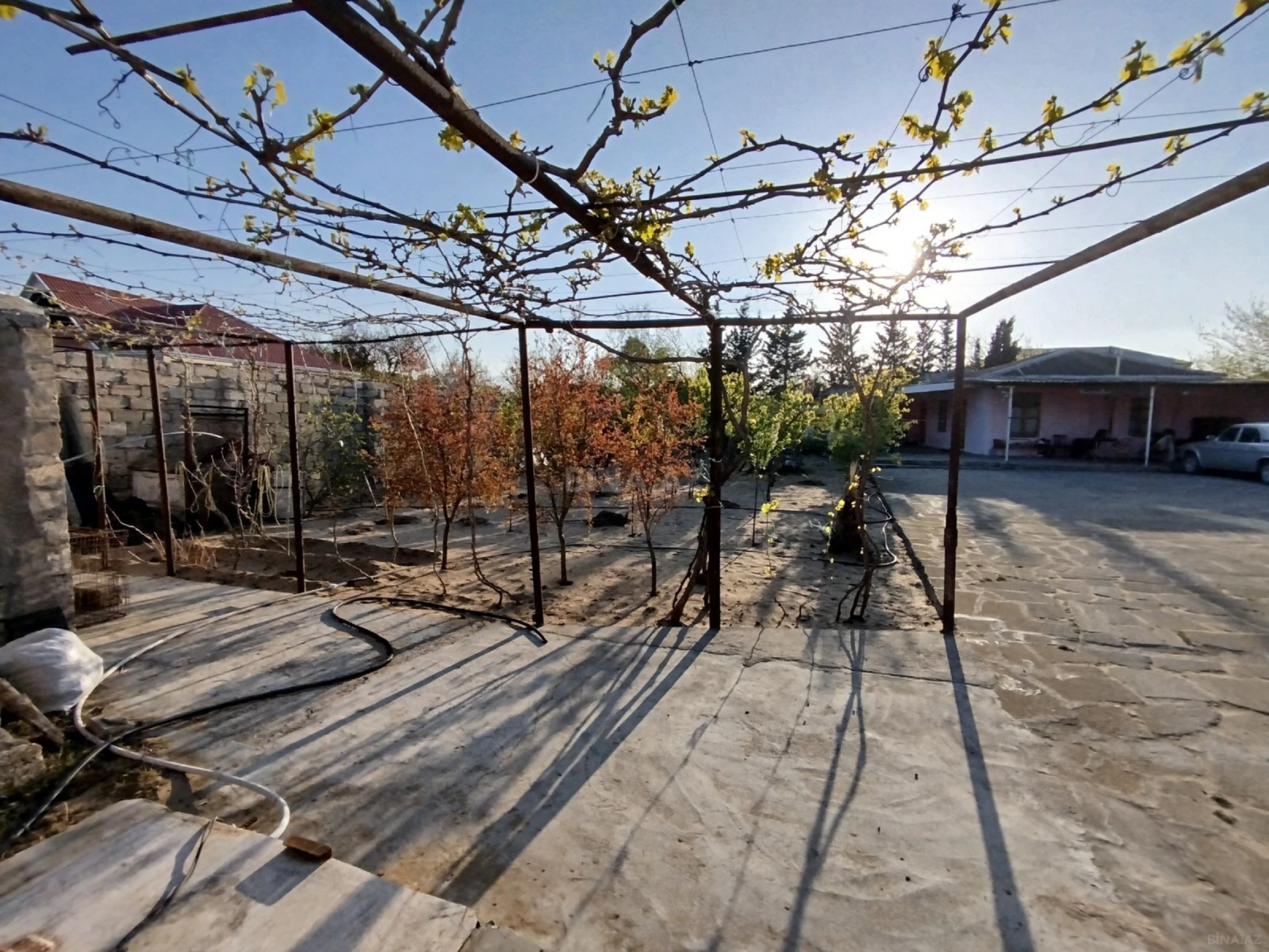 Satılır 4 otaqlı həyət evi 120 m²