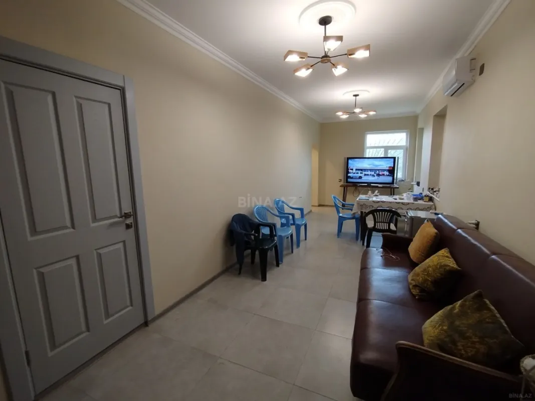 Satılır 3 otaqlı həyət evi 100 m²