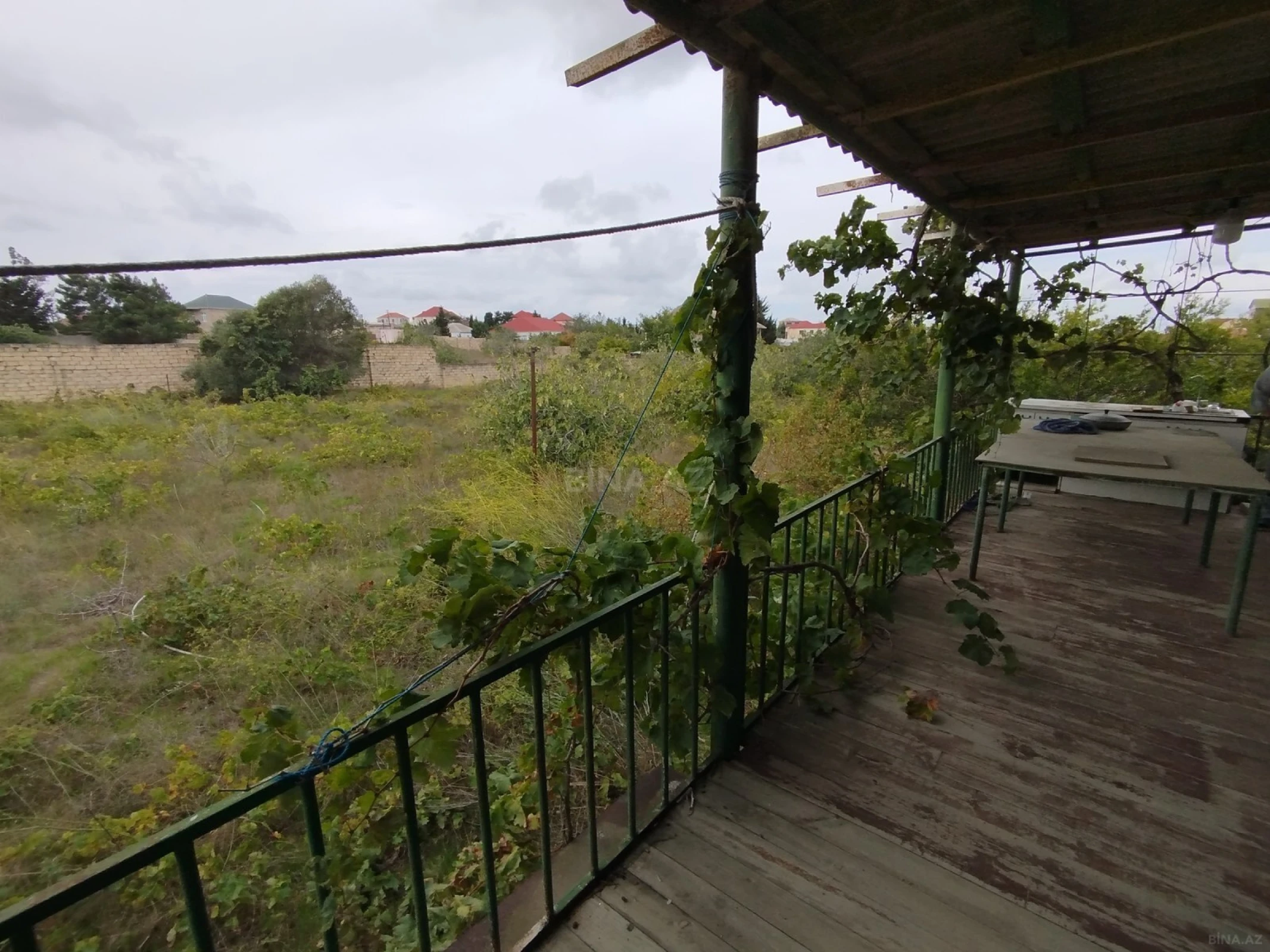 Satılır 3 otaqlı həyət evi 100 m²