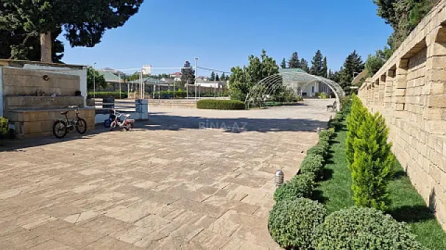 Satılır 4 otaqlı həyət evi 130 m²