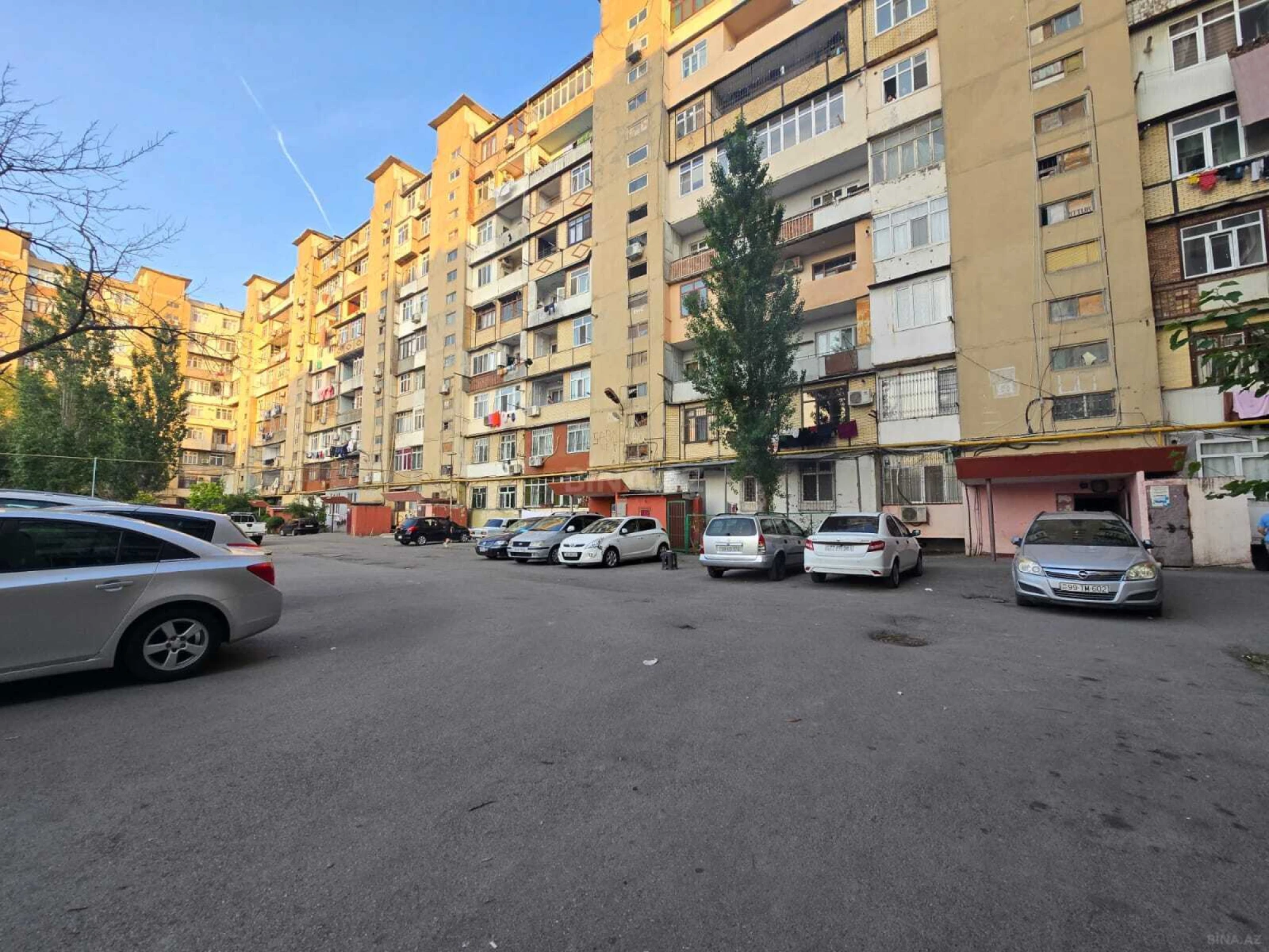 Satılır 2 otaqlı mənzil 60 m²